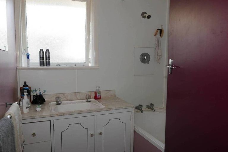 Photo of property in 38 Dunster Street, Burnside, Christchurch, 8053