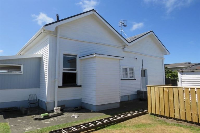 Photo of property in 7 Clyde Street, Foxton, 4814