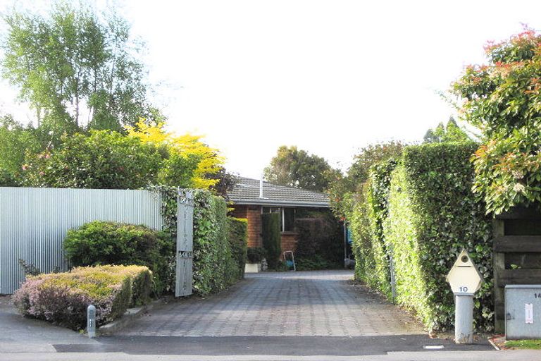 Photo of property in 10 Walker Place, Rangiora, 7400