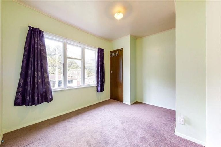 Photo of property in 1/18 Eldon Grove, Taita, Lower Hutt, 5019