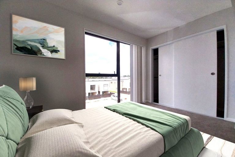 Photo of property in 41 Tukari Lane, Mangere Bridge, Auckland, 2022