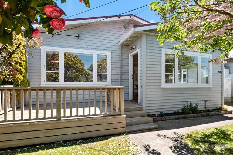 Photo of property in 59 Kensington Avenue, Petone, Lower Hutt, 5012