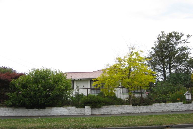 Photo of property in 78 Avondale Road, Avondale, Christchurch, 8061