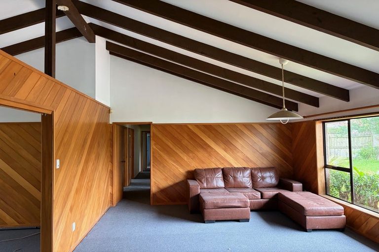 Photo of property in 77b Sturges Road, Henderson, Auckland, 0612