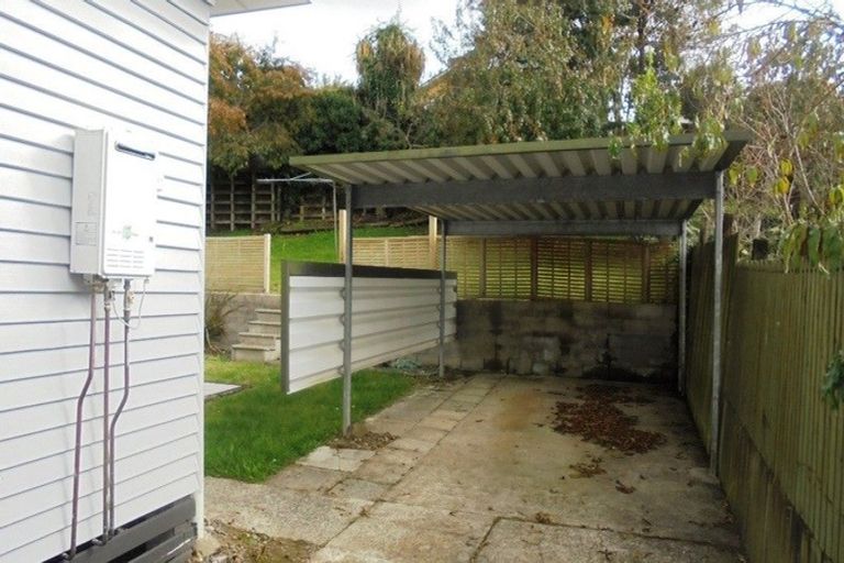 Photo of property in 24 Manapouri Place, Glenview, Hamilton, 3206