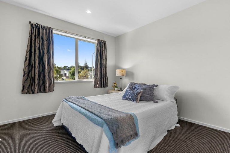 Photo of property in 1 Tua Tua Place, Baylys Beach, Dargaville, 0377