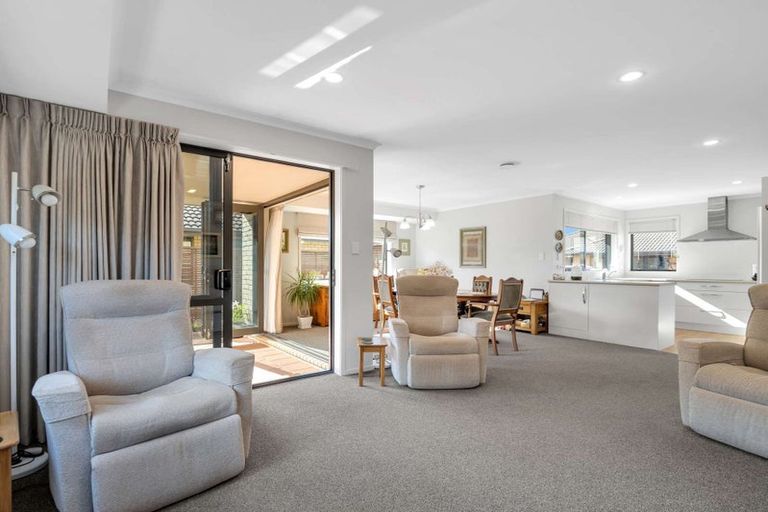 Photo of property in 63b Malta Crescent, Katikati, 3129