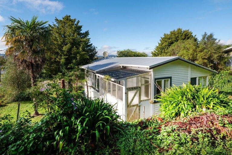 Photo of property in 6 Marae Street, Koutu, Rotorua, 3010