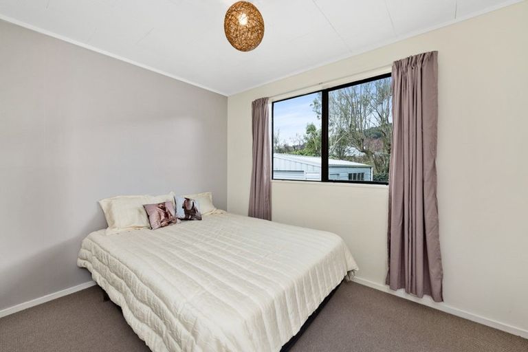 Photo of property in 20a Crystal Place, Pukehangi, Rotorua, 3015