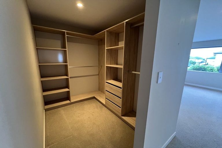 Photo of property in 5 Wicket Lane, Whenuapai, Auckland, 0618