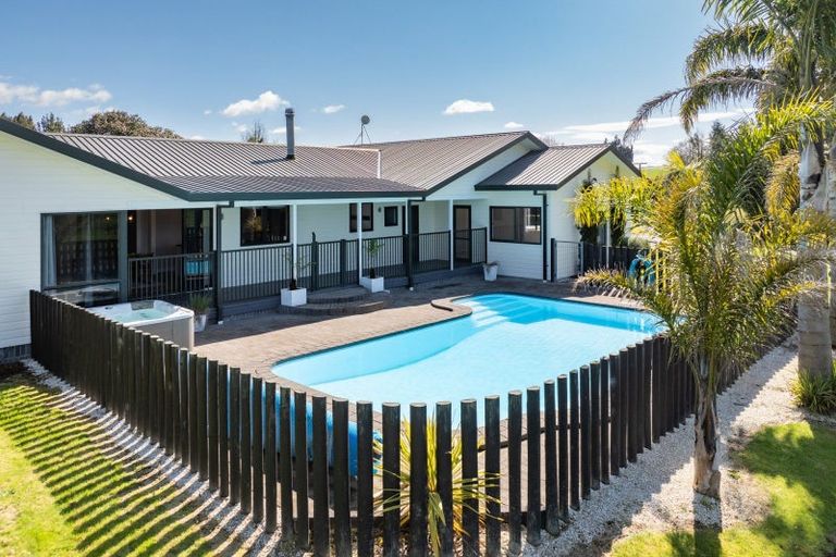 Photo of property in 955 Maungatautari Road, Maungatautari, Cambridge, 3494