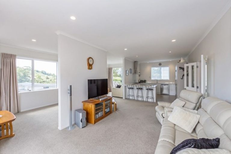 Photo of property in 7 Whares Court, Silverdale, 0932