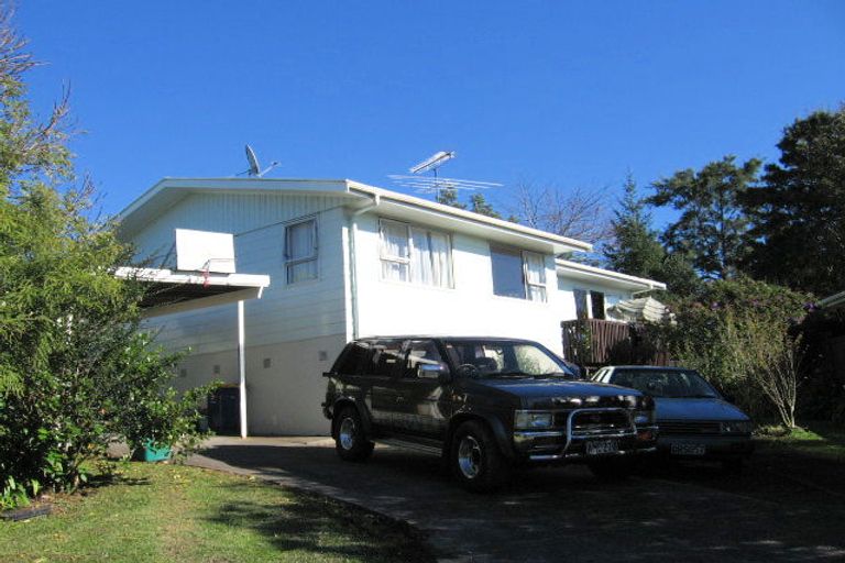 Photo of property in 19 Glynnbrooke Street, Te Atatu South, Auckland, 0610