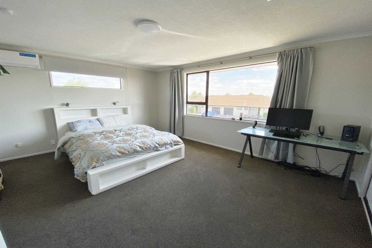 Photo of property in 12 Shamrock Place, Halswell, Christchurch, 8025