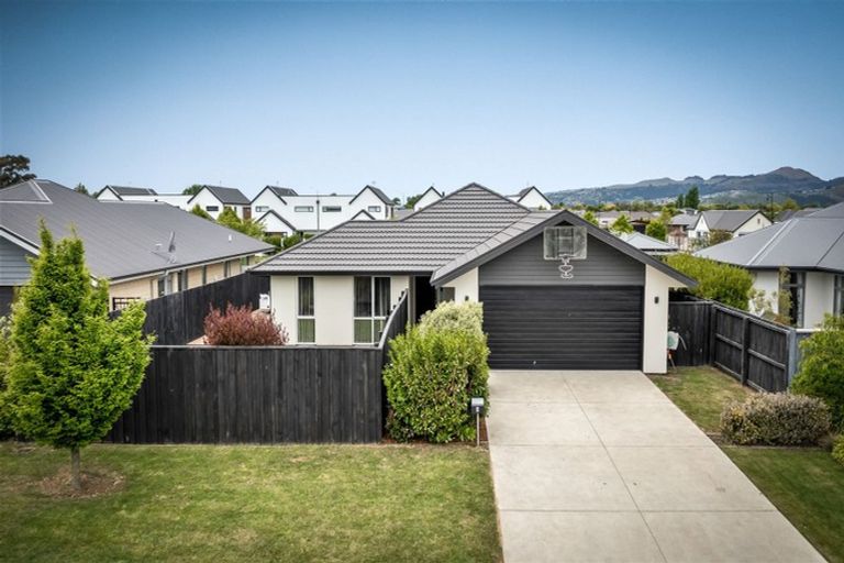 Photo of property in 4 Derek Anderson Place, Halswell, Christchurch, 8025