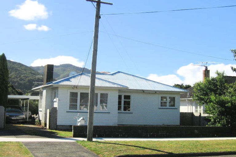 Photo of property in 1 Ngata Grove, Trentham, Upper Hutt, 5018