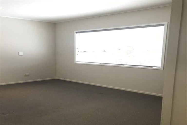 Photo of property in 20 Trig Road, West Harbour, Auckland, 0618