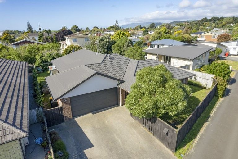 Photo of property in 9 Hulme Way, Raumati Beach, Paraparaumu, 5032