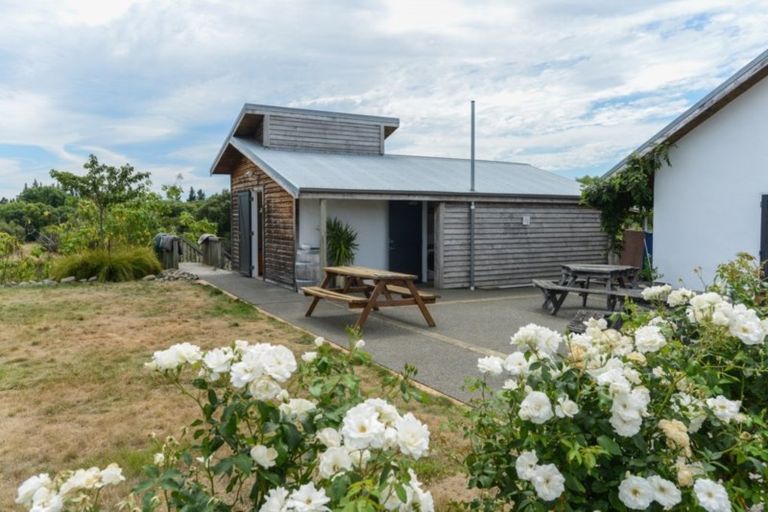 Photo of property in 3760 State Highway 50, Maraekakaho, 4171