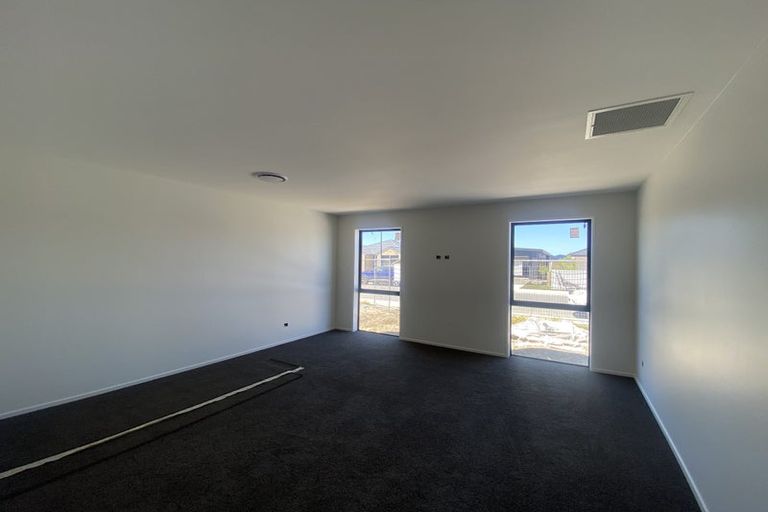 Photo of property in 19 Crossley Avenue, Woodend, 7610