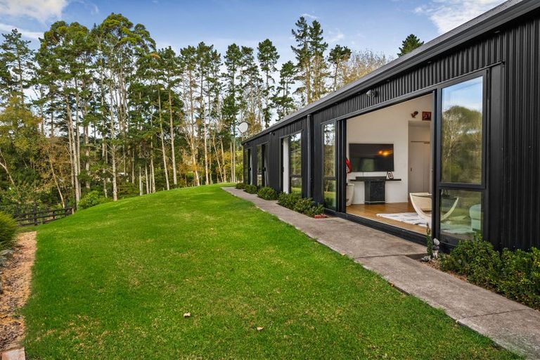 Photo of property in 685 Inland Road, Helensville, 0875