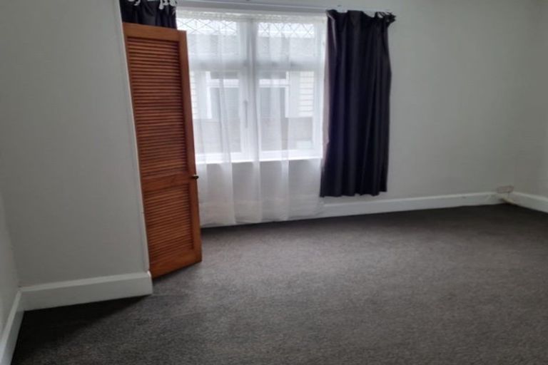 Photo of property in 47 Kauri Street, Miramar, Wellington, 6022