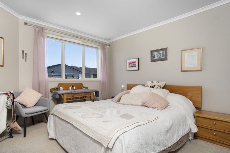 Photo of property in Waterview Estate, 53/4 Greystone Place, Omokoroa, 3114