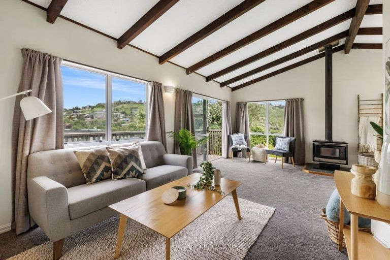 Photo of property in 84 Resolution Road, Welcome Bay, Tauranga, 3112