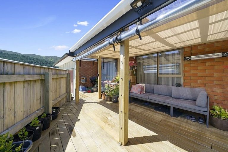 Photo of property in 2/19 Twickenham Street, Wainuiomata, Lower Hutt, 5014