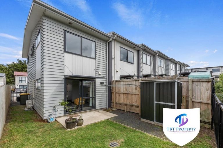 Photo of property in 43 Matawhanga Drive, Wattle Downs, Auckland, 2103