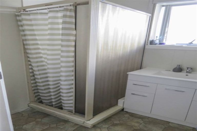 Photo of property in 17 Kelso Place, Strathern, Invercargill, 9812