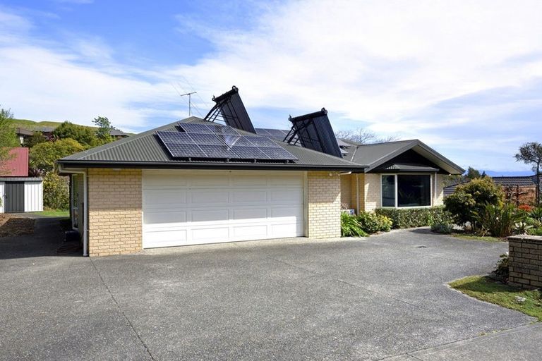 Photo of property in 5 Frenchay Drive, Atawhai, Nelson, 7010