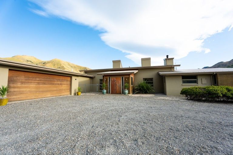 Photo of property in 2254a Mouse Point Road, Leslie Hills, 7395