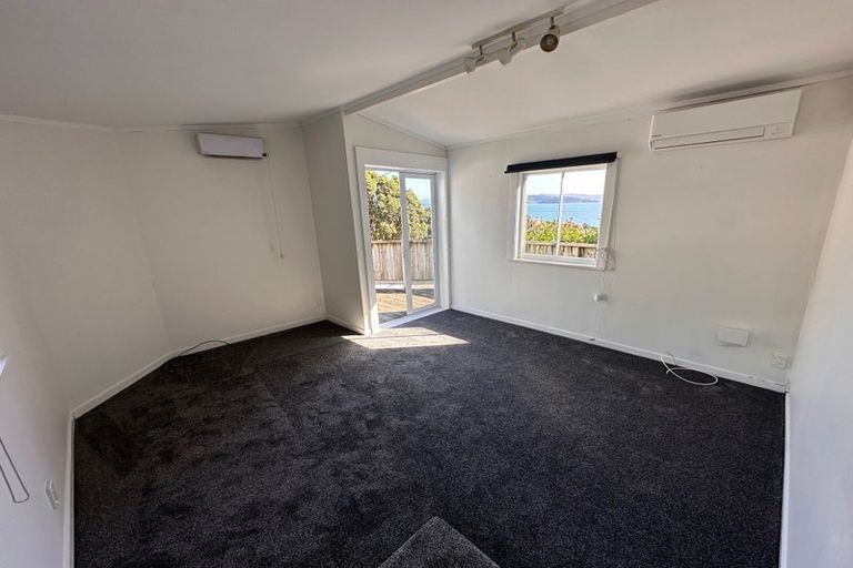 Photo of property in 23 Totara Street, Eastbourne, Lower Hutt, 5013