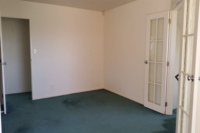 Photo of property in 31 Bronzewing Terrace, Unsworth Heights, Auckland, 0632