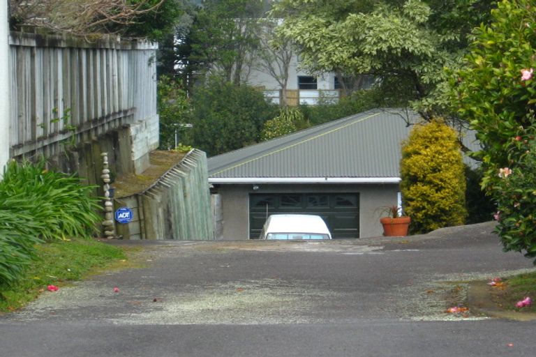 Photo of property in 19a Wallace Place, Westown, New Plymouth, 4310