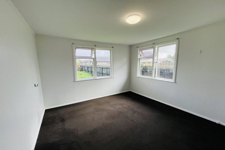 Photo of property in 26 Courtenay Crescent, Mangere East, Auckland, 2024