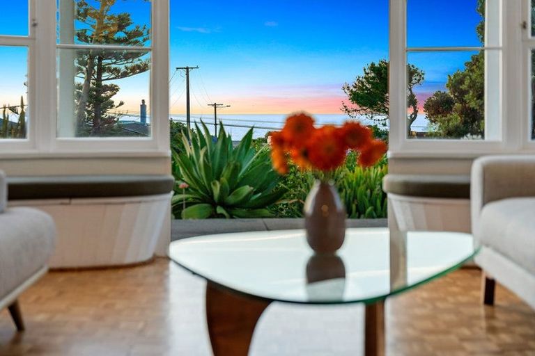 Photo of property in 28 Rodney Avenue, Te Horo Beach, Otaki, 5581