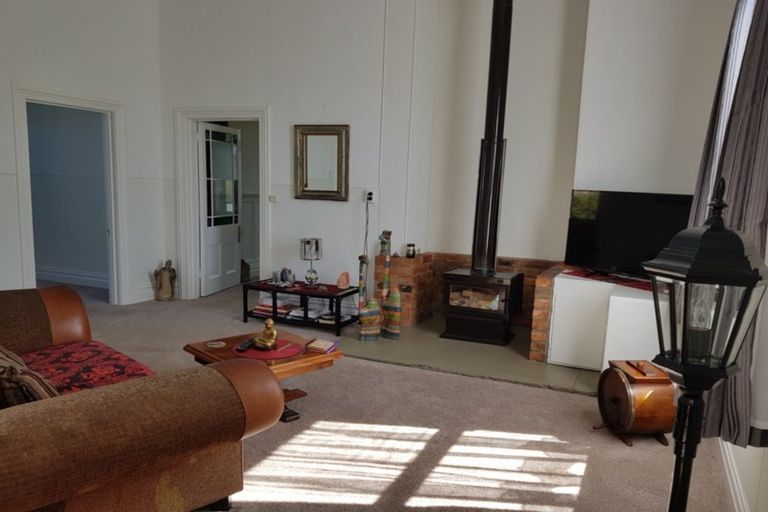 Photo of property in 9 London Street, Dannevirke, 4930