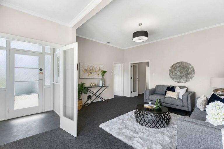 Photo of property in 19 Fernhill Terrace, Wadestown, Wellington, 6012