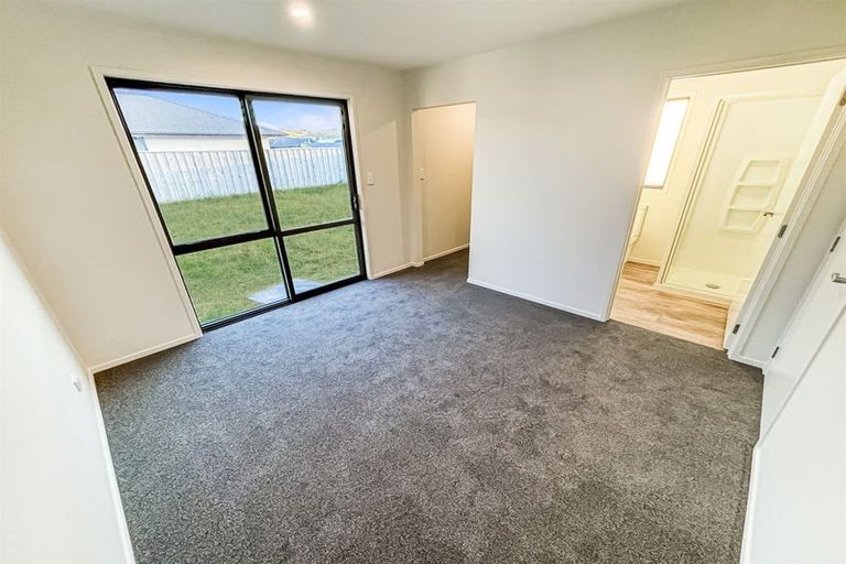 Photo of property in 15 Merino Crescent, Amberley, 7410