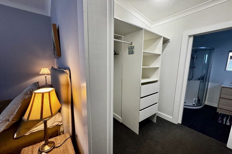Photo of property in 18 Cuba Street, Petone, Lower Hutt, 5012