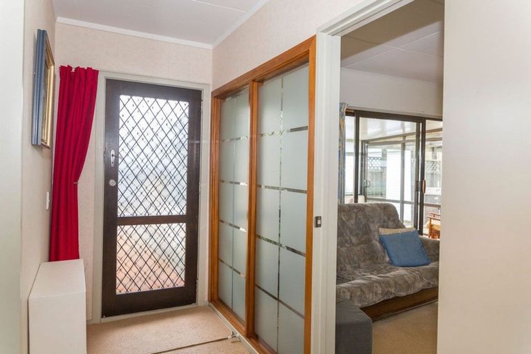 Photo of property in 25 Neptune Street, Dannevirke, 4930