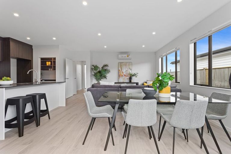 Photo of property in 54 Nganui Avenue, Takanini, Auckland, 2112