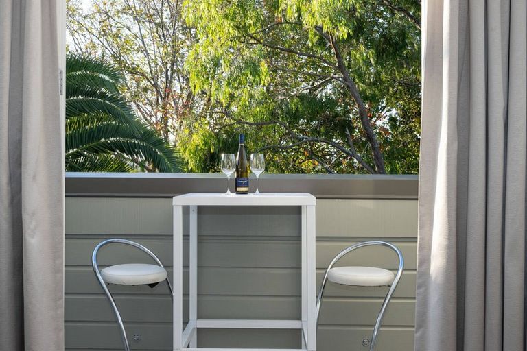 Photo of property in 86 Sarsfield Street, Herne Bay, Auckland, 1011