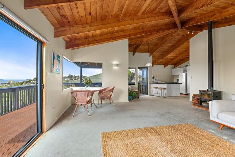 Photo of property in 17 Brampton Road, Snells Beach, 0920