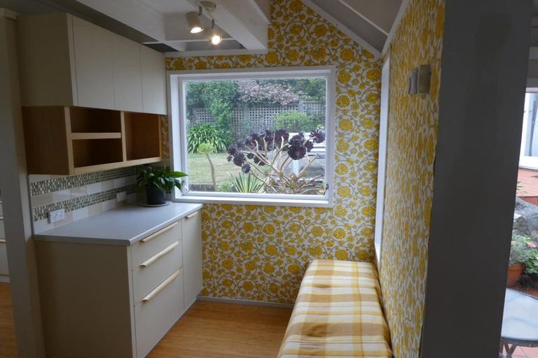 Photo of property in 9 Indira Place, Khandallah, Wellington, 6035