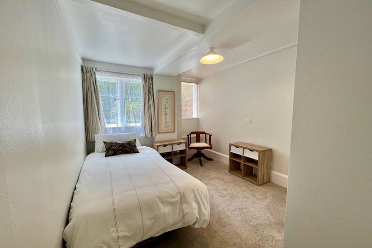 Photo of property in 8 Macky Avenue, Devonport, Auckland, 0624