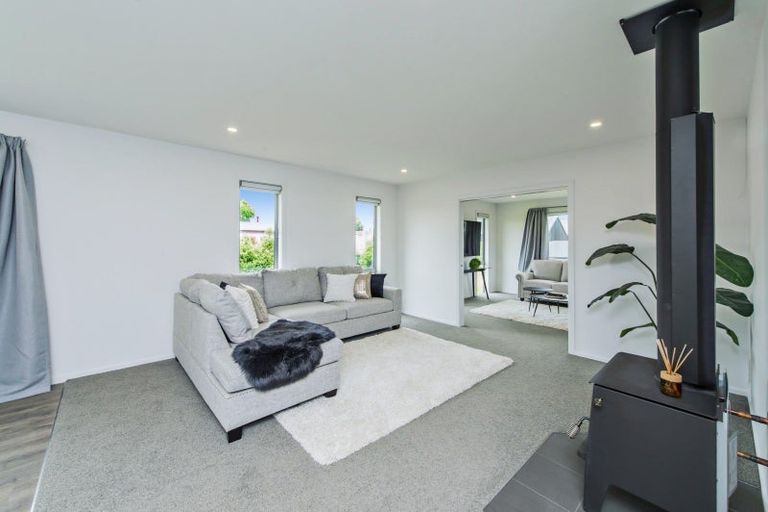 Photo of property in 16 Hobbs Street, Hororata, 7572