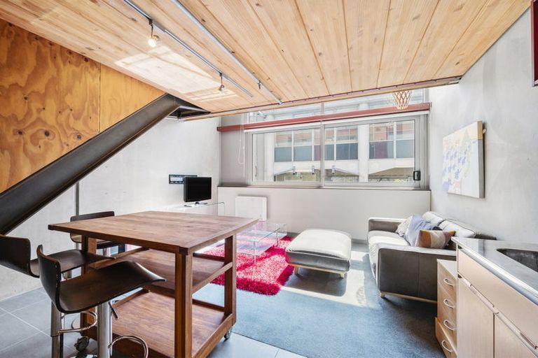 Photo of property in Tattoo Apartments, 7/42 Abel Smith Street, Te Aro, Wellington, 6011